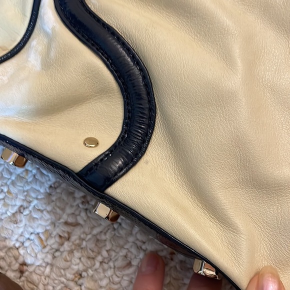 Rebecca Minkoff Large Leather Creme/Navy Mac Bag - Picture 4 of 8